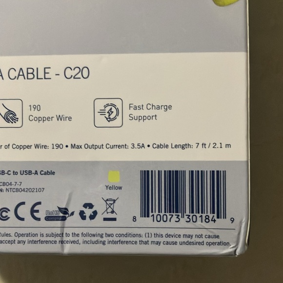NWT Nautica USB-C to USB-A 7ft cable - Picture 5 of 9